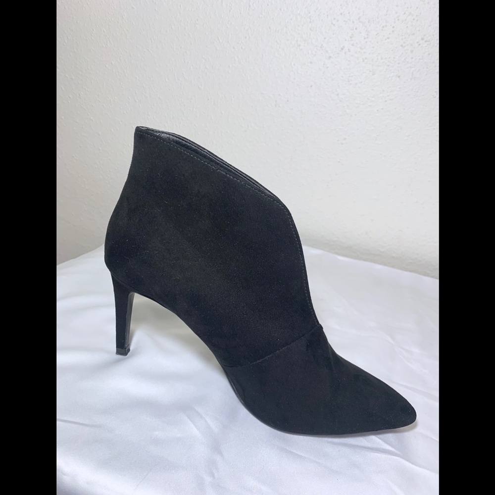 Zara heeled booties in black